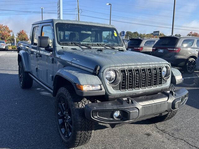 2025 Jeep Gladiator NightHawk