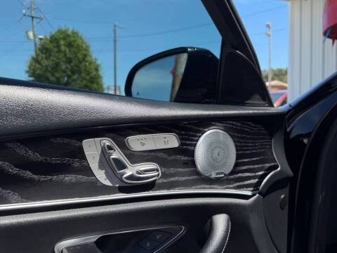 2019 Mercedes-Benz E-Class E 300