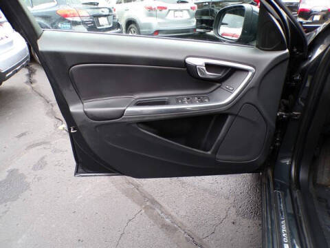 2013 Volvo S60 T5 Premier