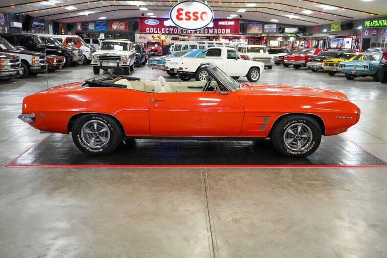 1969 Pontiac Firebird