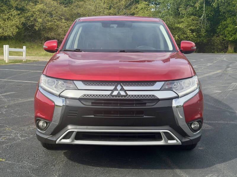 2020 Mitsubishi Outlander LE