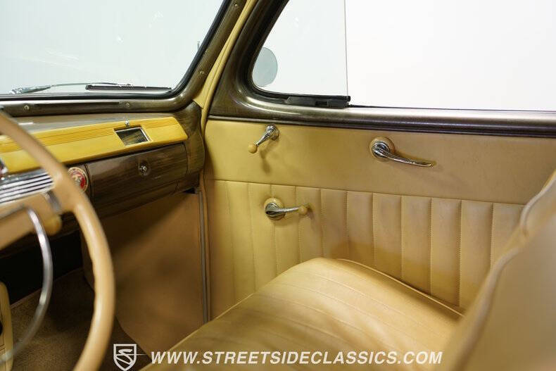 1941 Ford Super Deluxe