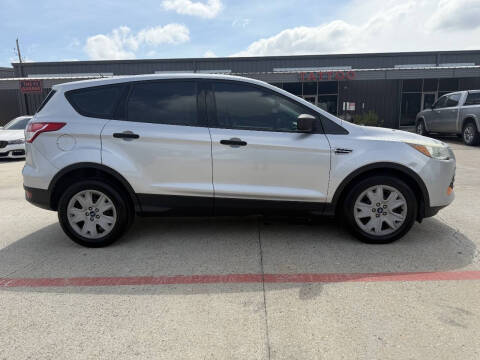 2016 Ford Escape S