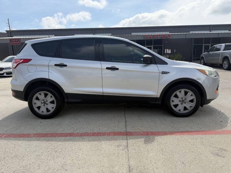 2016 Ford Escape S