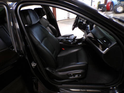 2016 BMW 5 Series 550i xDrive