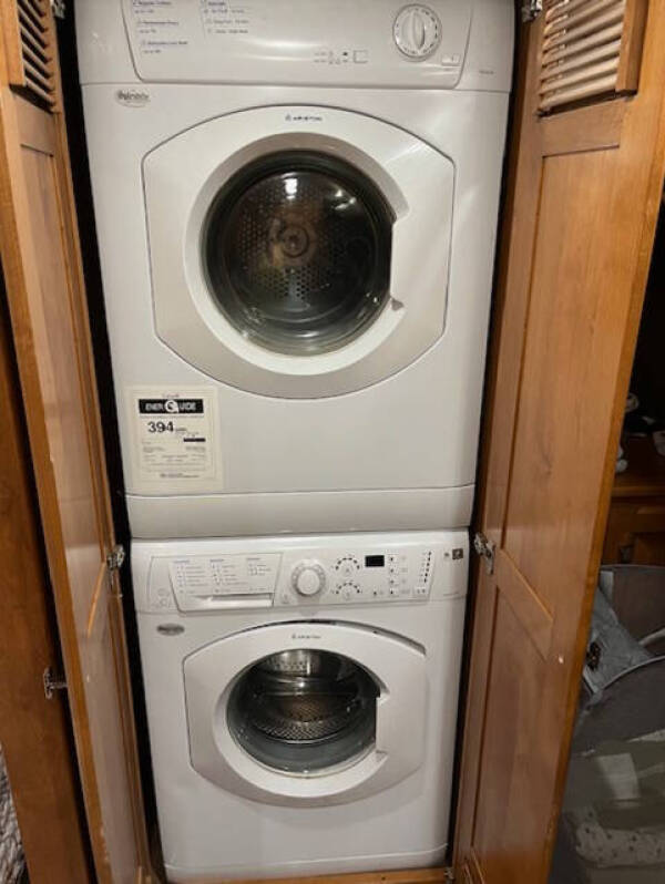 2017 Tiffin Phaeton 40AH