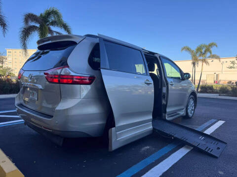 2017 Toyota Sienna