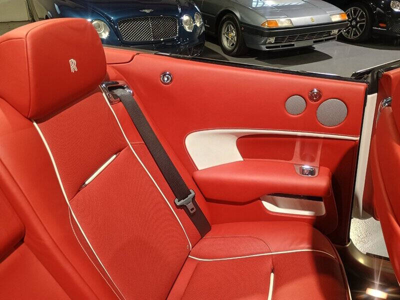 2018 Rolls-Royce Dawn 13