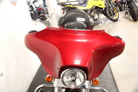 2013 Harley-Davidson STREET GLI