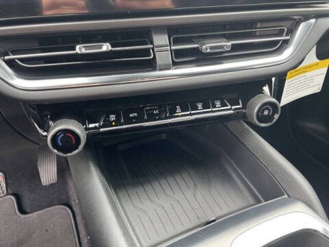 2026 Chevrolet Equinox EV LT 1