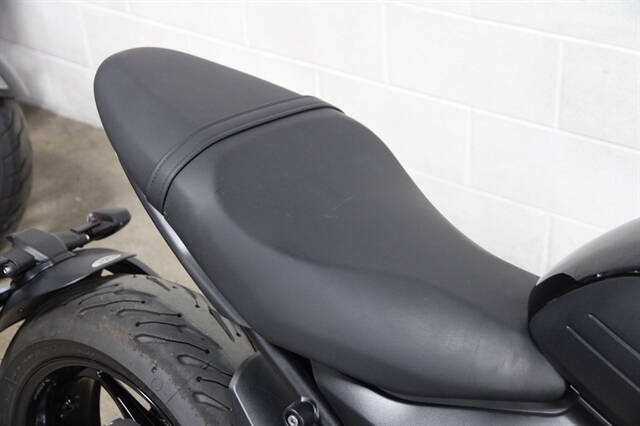 2024 Triumph Trident 66