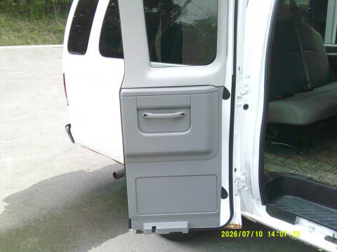 2011 Ford E-Series E-350 SD XLT