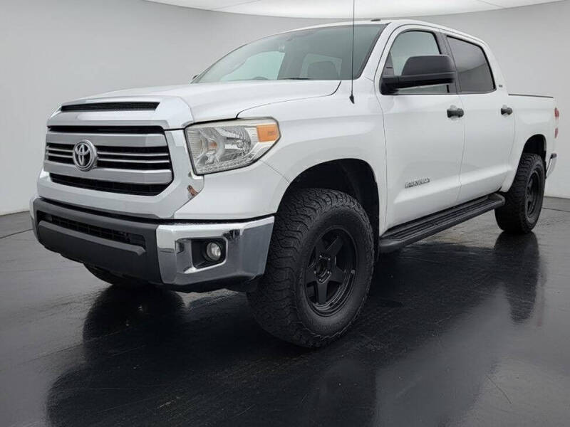 2017 Toyota Tundra SR5