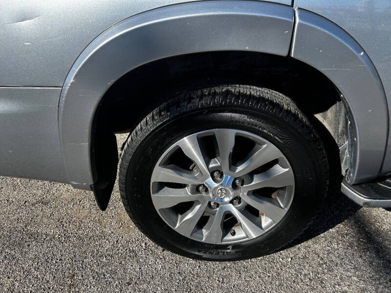 2016 Toyota Sequoia Limited