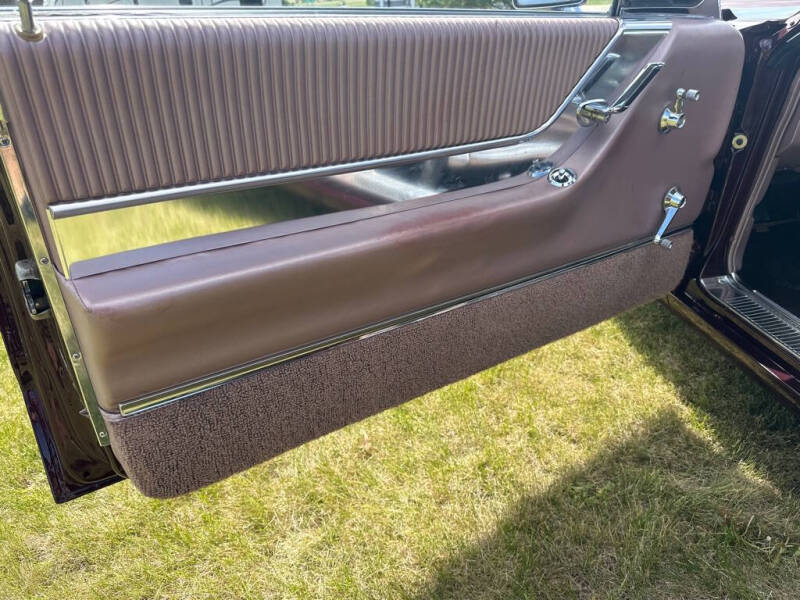 1964 Ford Thunderbird