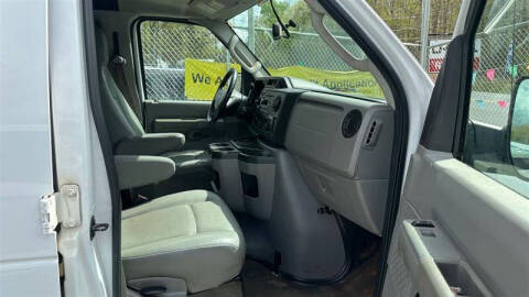 2013 Ford E-Series E-250