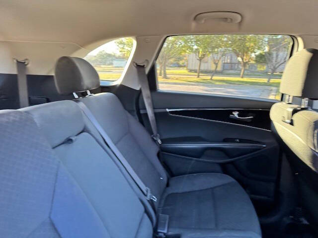 2018 Kia Sorento LX V6