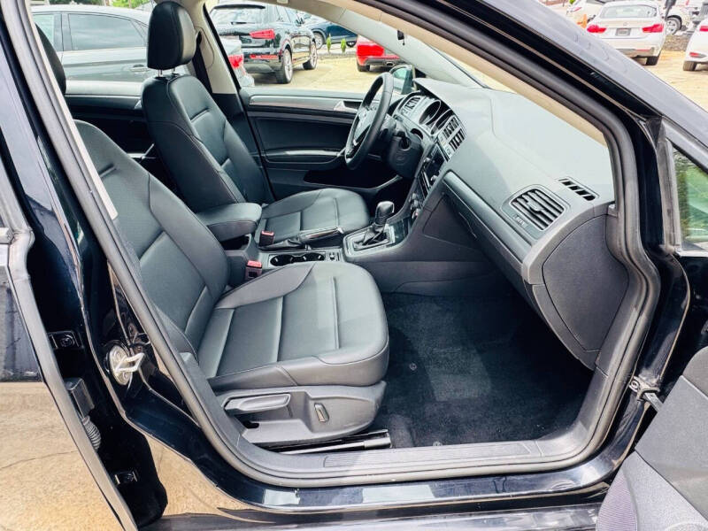 2021 Volkswagen Golf TSI