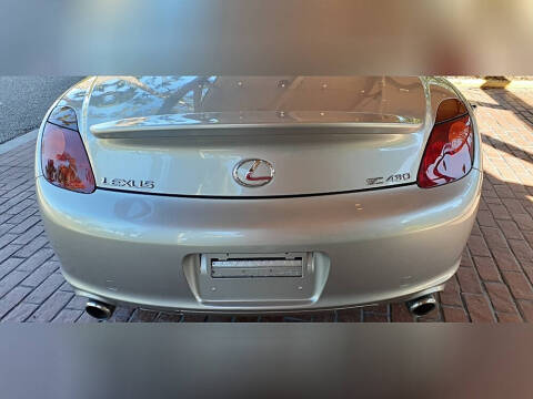 2004 Lexus SC 430