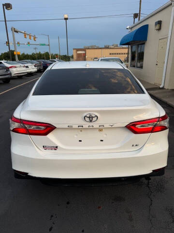 2019 Toyota Camry LE
