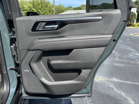 2025 Chevrolet Tahoe RST