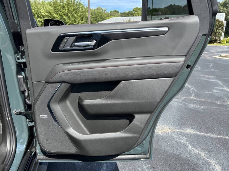 2025 Chevrolet Tahoe RST