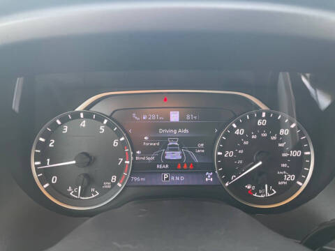 2021 Nissan Titan SV