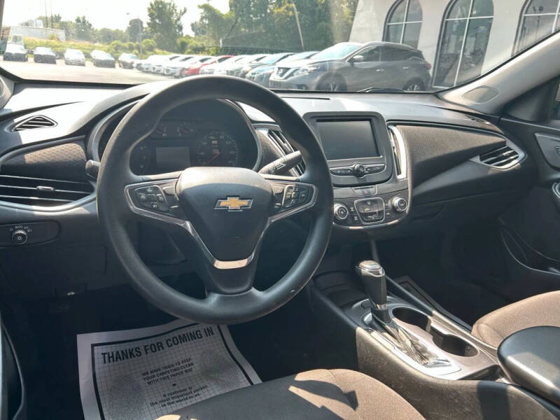 2017 Chevrolet Malibu LS