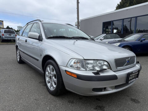 2002 Volvo V40
