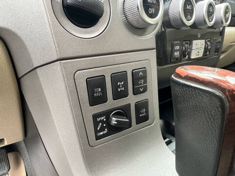 2013 Toyota Sequoia Platinum