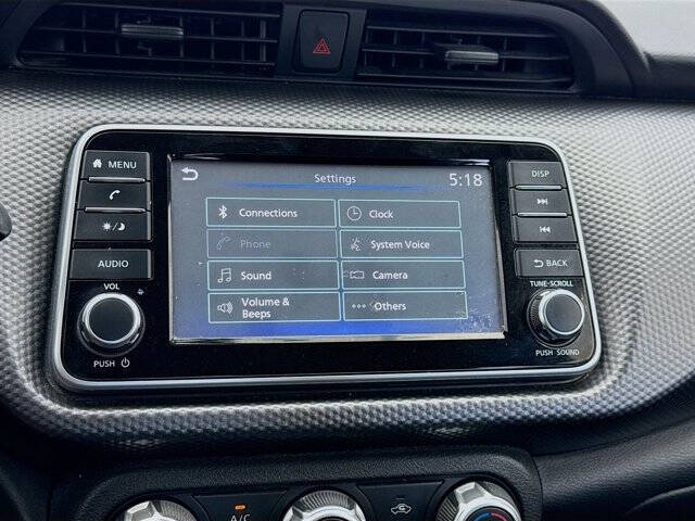 2019 Nissan Kicks S