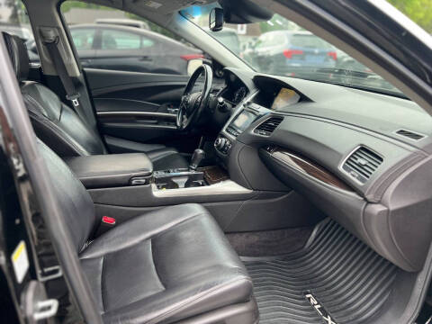 2014 Acura RLX w/Advance