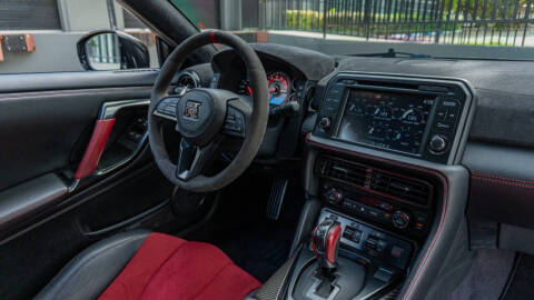 2017 Nissan GT-R NISMO