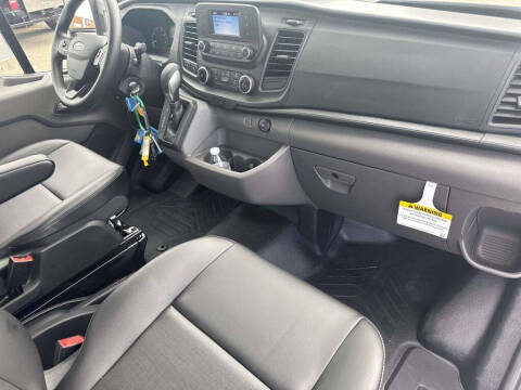 2025 Ford Transit
