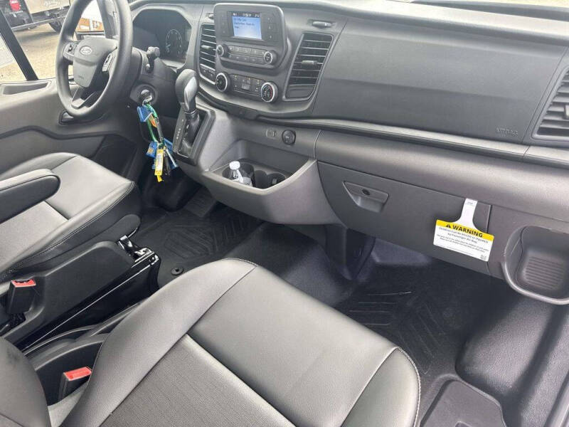 2025 Ford Transit