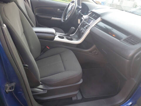2013 Ford Edge SE
