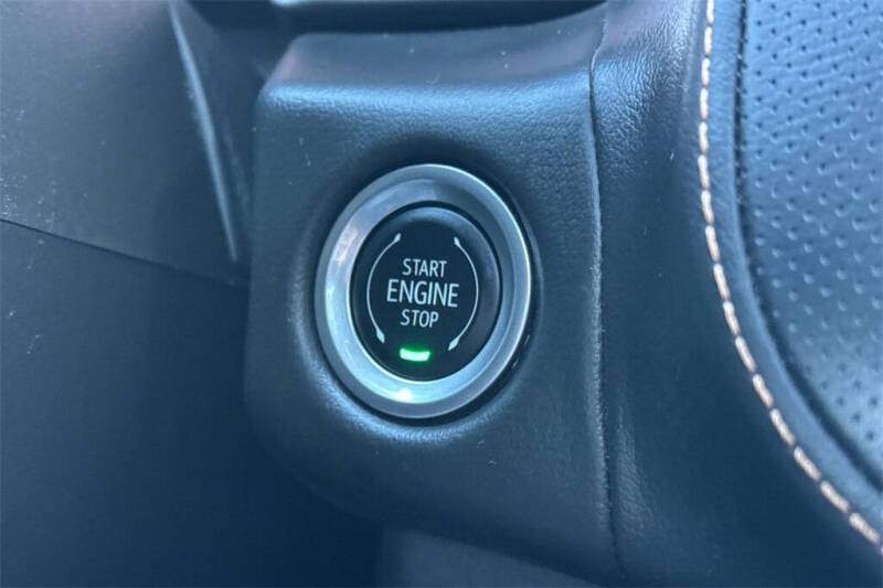 2024 GMC Yukon XL AT4