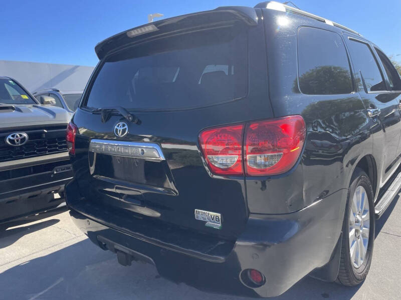 2014 Toyota Sequoia Platinum
