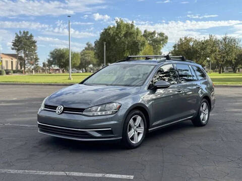 2018 Volkswagen Golf SportWagen