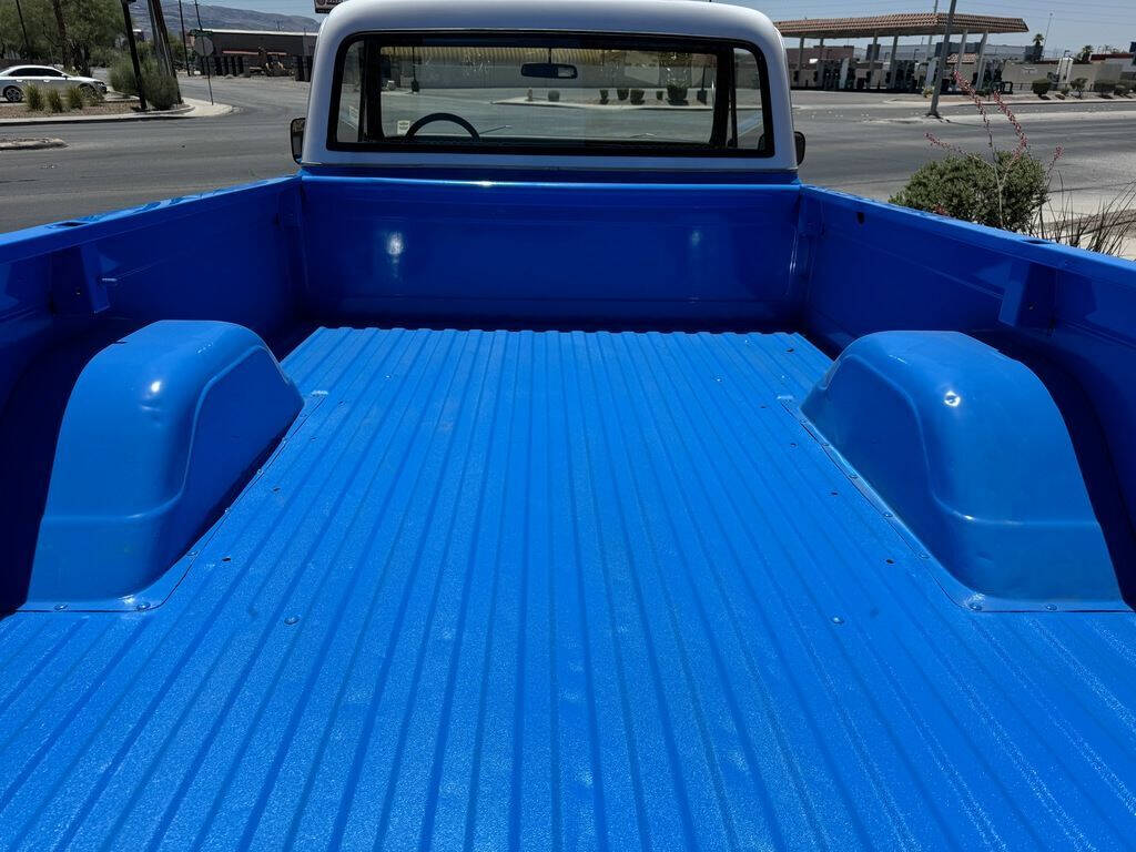 1970 GMC C/K 2500 Series 6