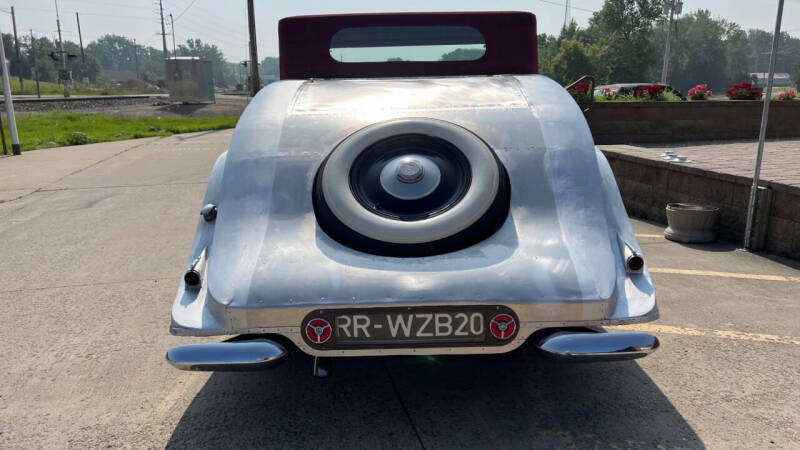 1949 Rolls-Royce Silver Wraith