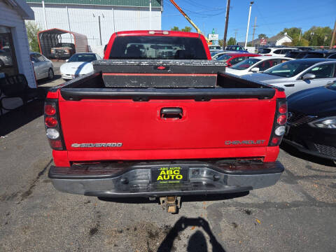 2005 Chevrolet Silverado 1500 LS