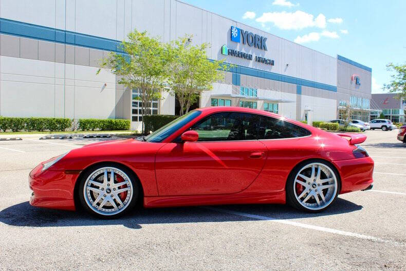 2003 Porsche 911 Carrera
