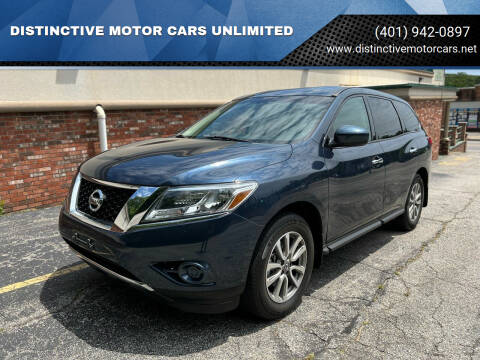 2014 Nissan Pathfinder for sale at DISTINCTIVE MOTOR CARS UNLIMITED in Johnston RI
