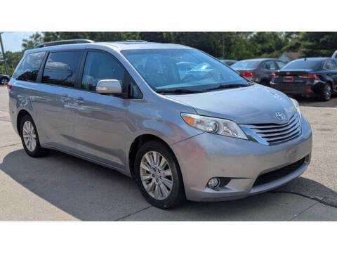 2014 Toyota Sienna Limited 7-Passenger