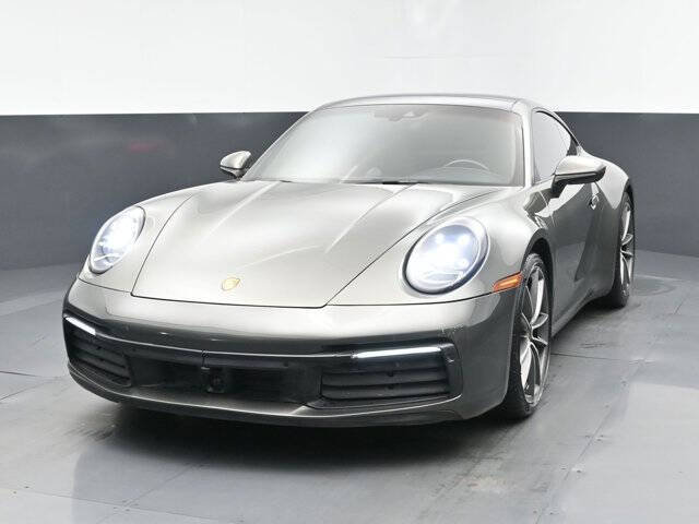 2022 Porsche 911 Carrera