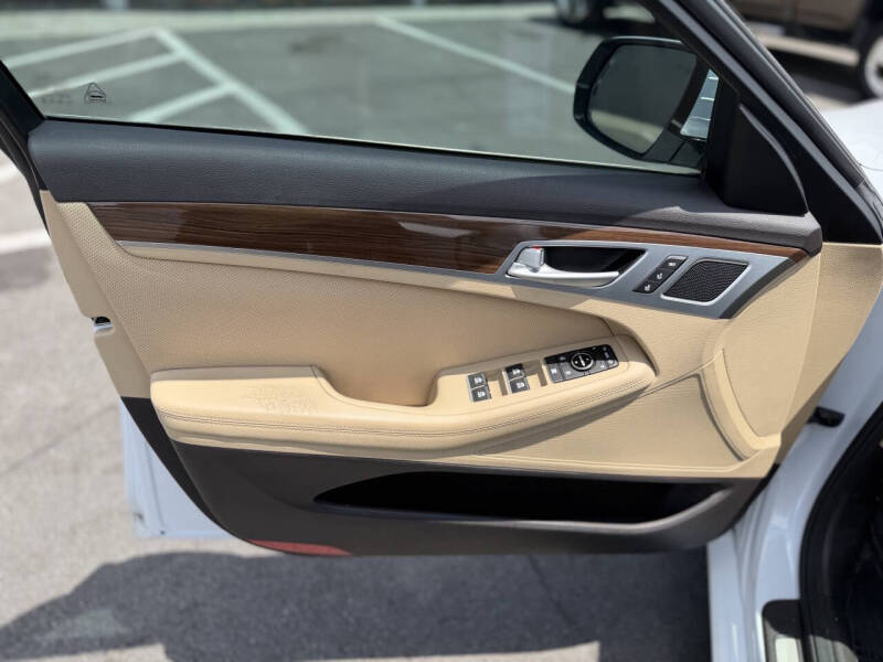 2017 Genesis G80 3.8