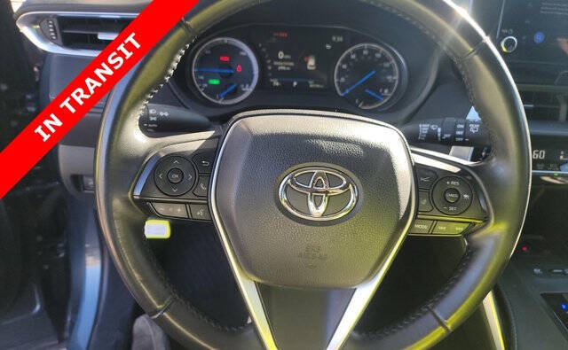 2024 Toyota Venza LE