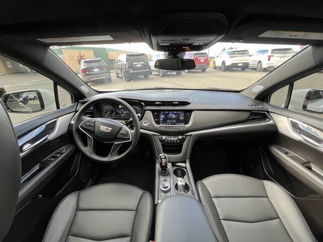 2025 Cadillac XT5 Premium Luxury