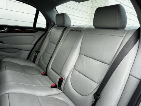 2005 Jaguar XJ-Series XJ8